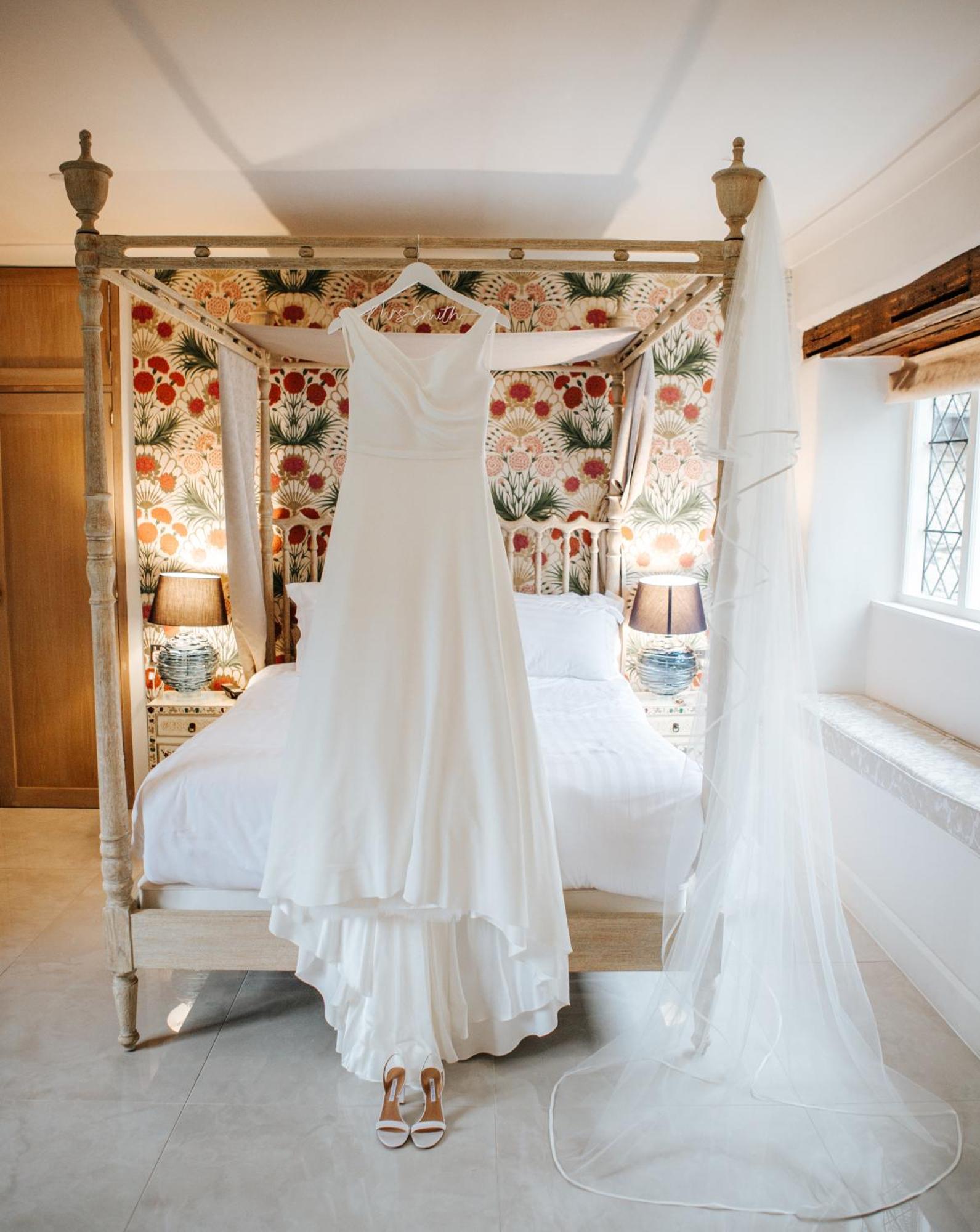 Weston Manor Hotel ภายนอก รูปภาพ